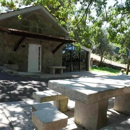 Quinta Vale De Frades