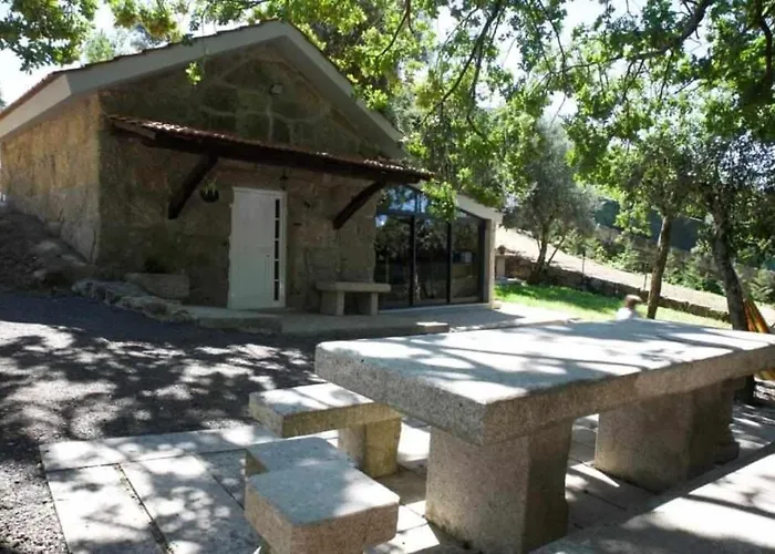 Quinta Vale De Frades